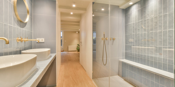 Comprar / Vender Dúplex y Áticos en Gràcia · con Baños de Diseño
