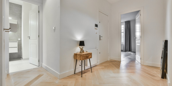 Comprar / Vender Pisos y Plantas Bajas en Barcelona · con Tarima Flotante