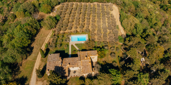 Comprar / Vender Solares, Terrenos y Parcelas Urbanizables en Horta-Guinardó · para inversionistas