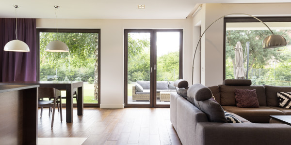 Compraventa de Inmuebles en Les Corts · Casas Pareadas